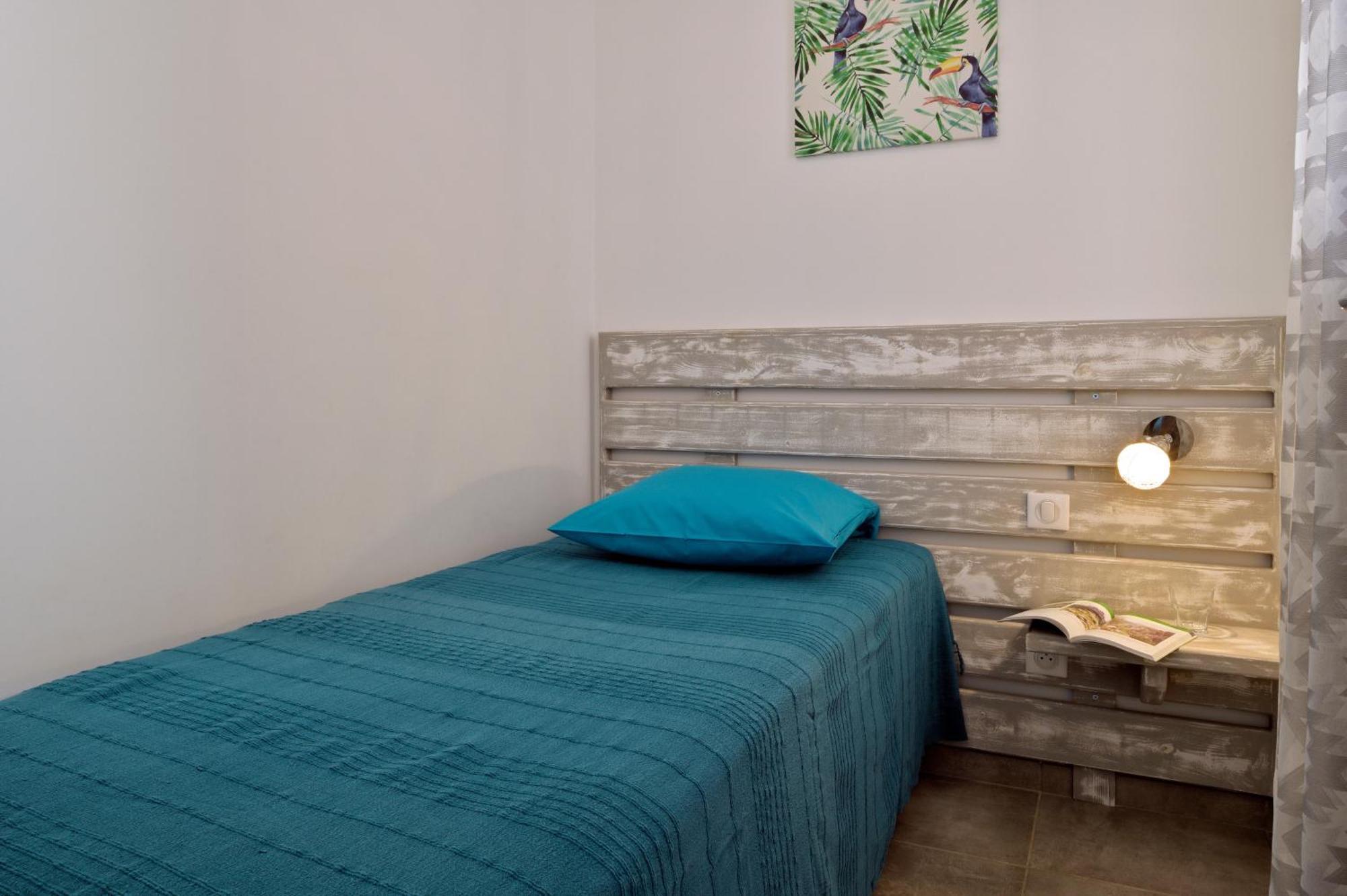 Residence Roc E Mare Тиуксия Стая снимка