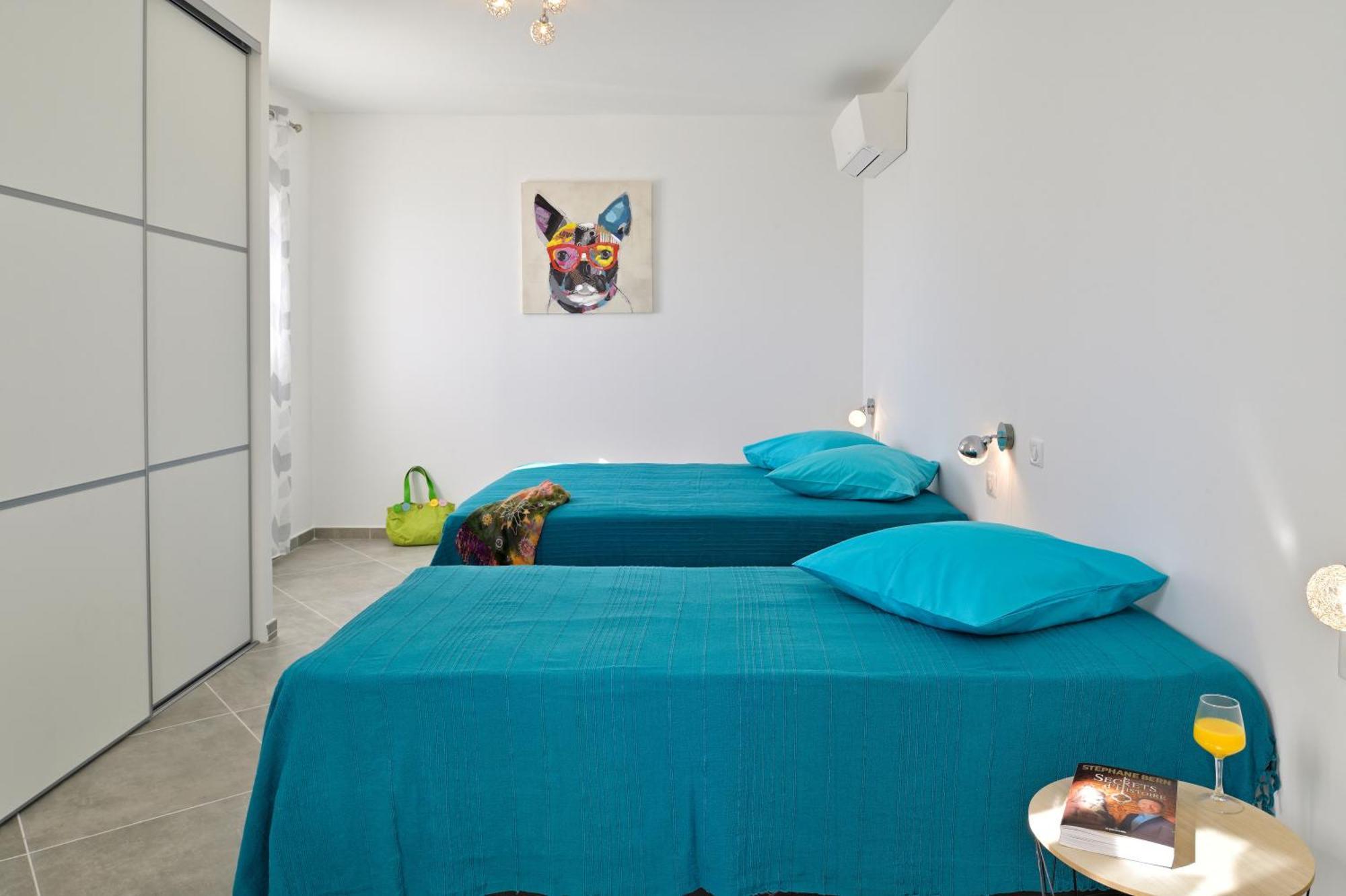 Residence Roc E Mare Тиуксия Стая снимка